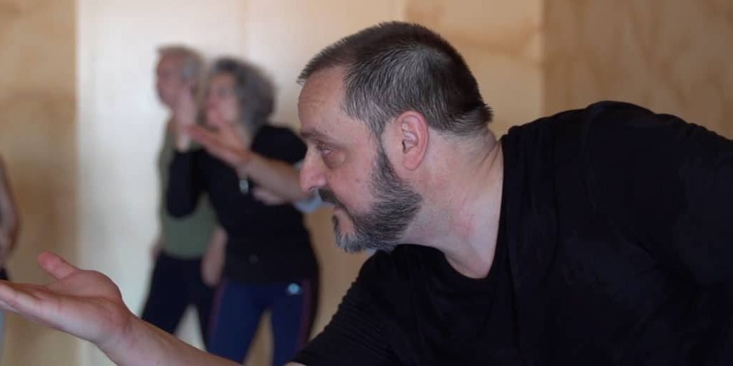 home-slide03-1 (1) luis carbajal